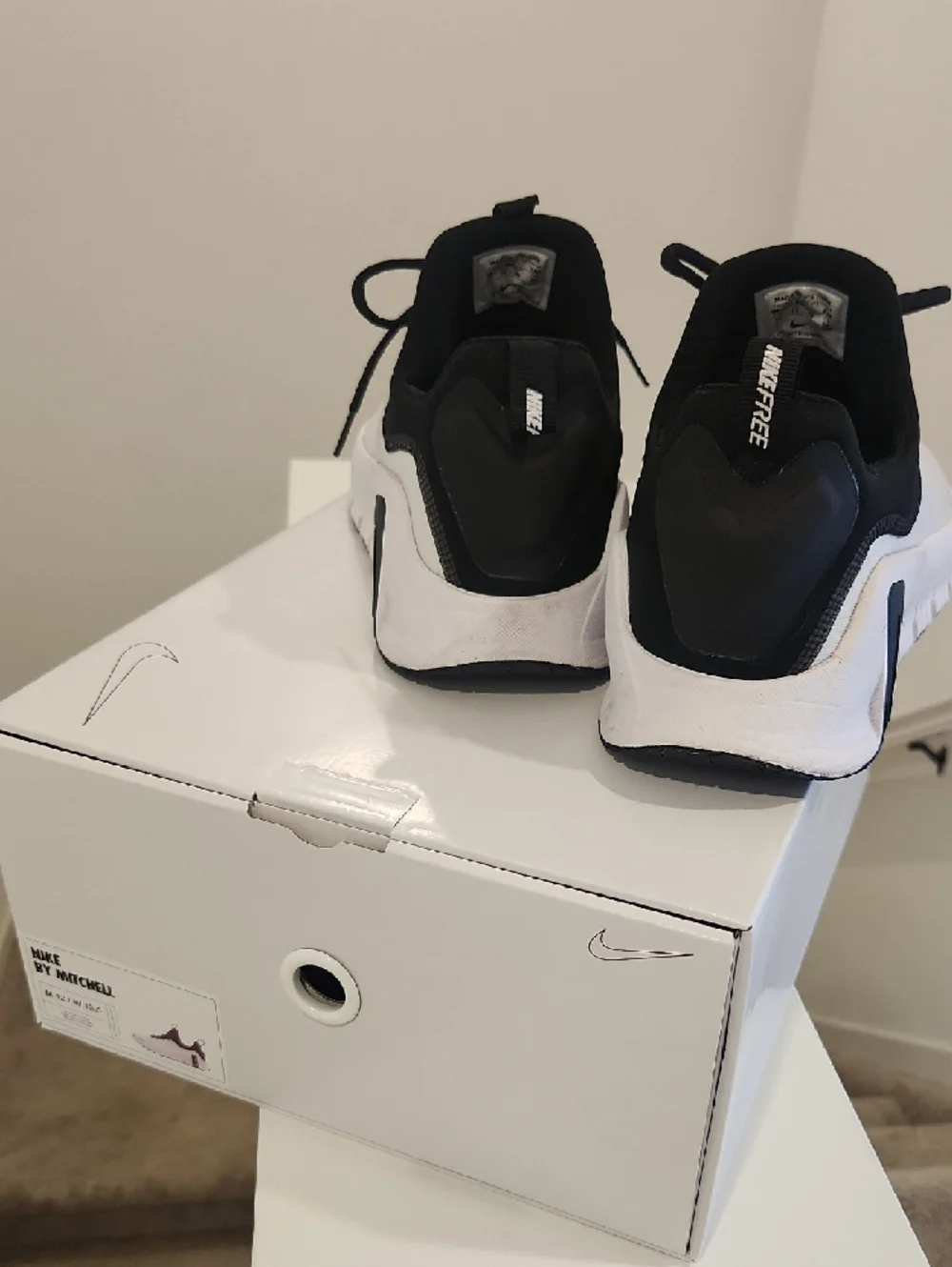 Nike White and Black Training Sneakers Custom Metcom - Picture 3 of 12